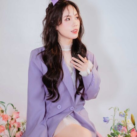 Album ảnh sinh nhật tại studio - Thùy Trang