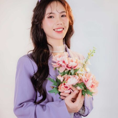 Album ảnh sinh nhật tại studio - Thùy Trang