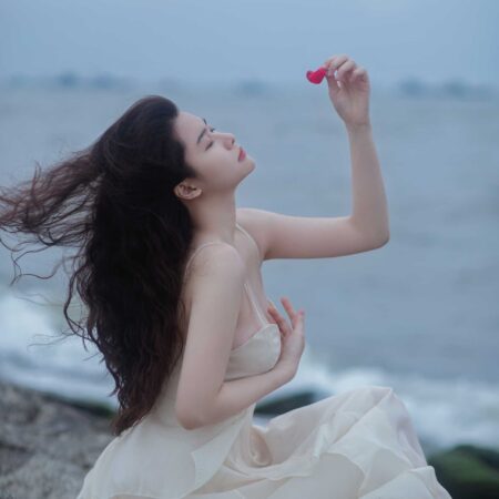 Bộ ảnh thất tình chụp bãi biển Đà Nẵng