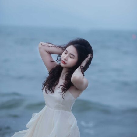 Bộ ảnh thất tình chụp bãi biển Đà Nẵng