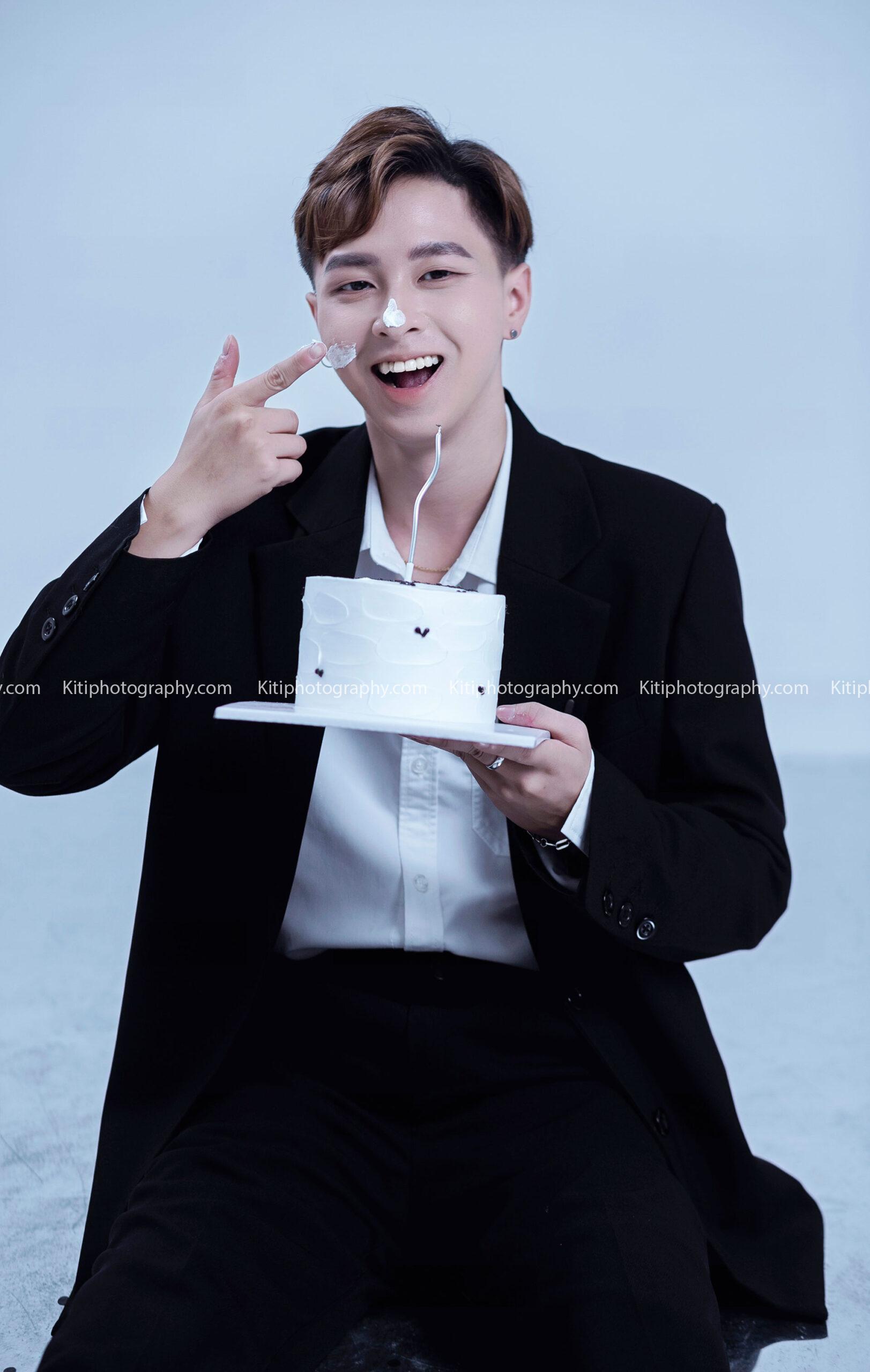 Album-anh-sinh-nhat-cho-nam-studio-da-nang