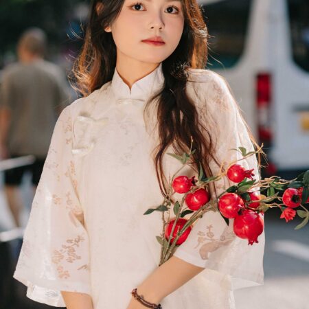 album anh tet 2025 tai cho han da nang5