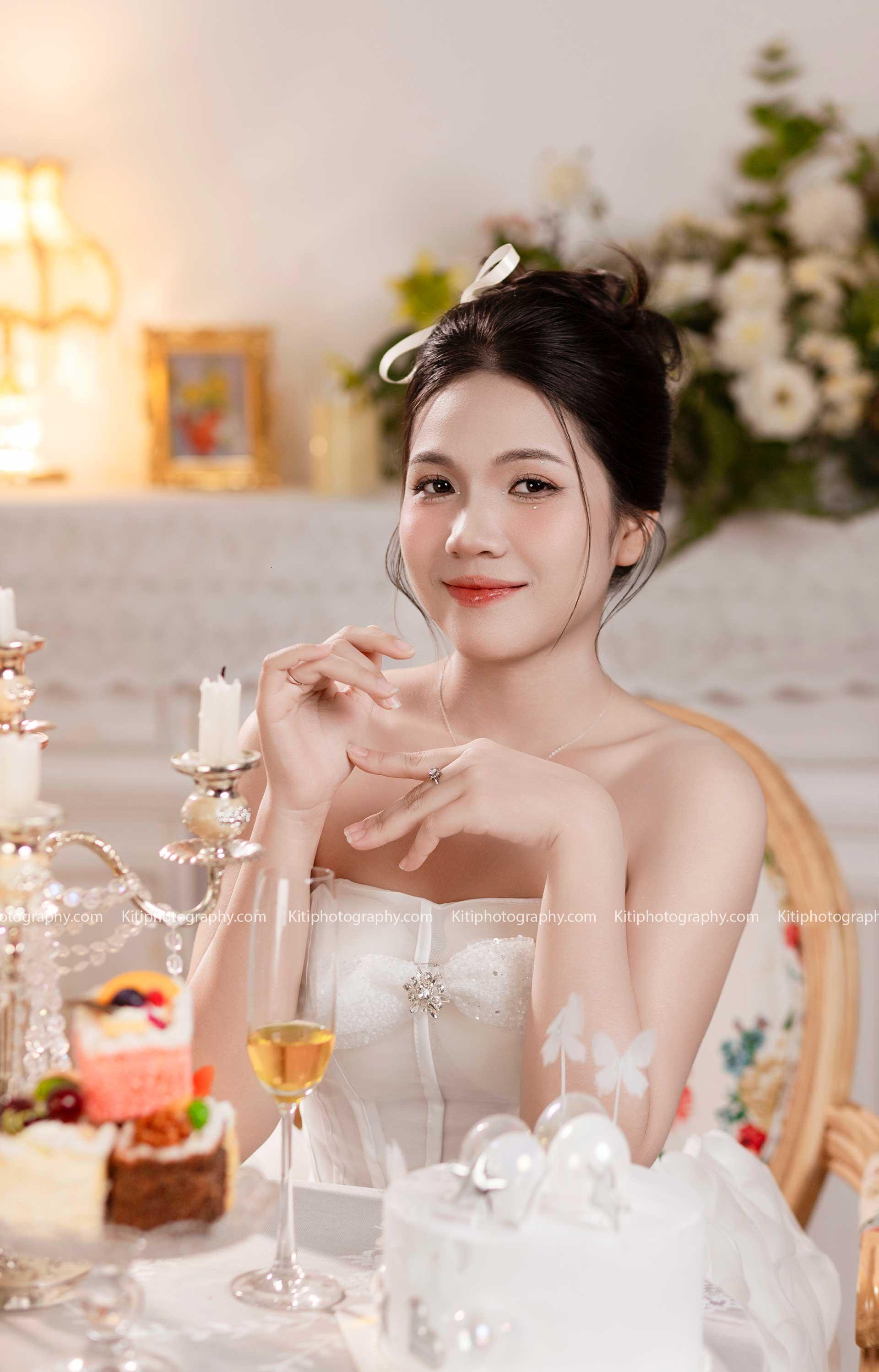 Makeup nhẹ nhàng cho ngày sinh nhật của các nàng thơ